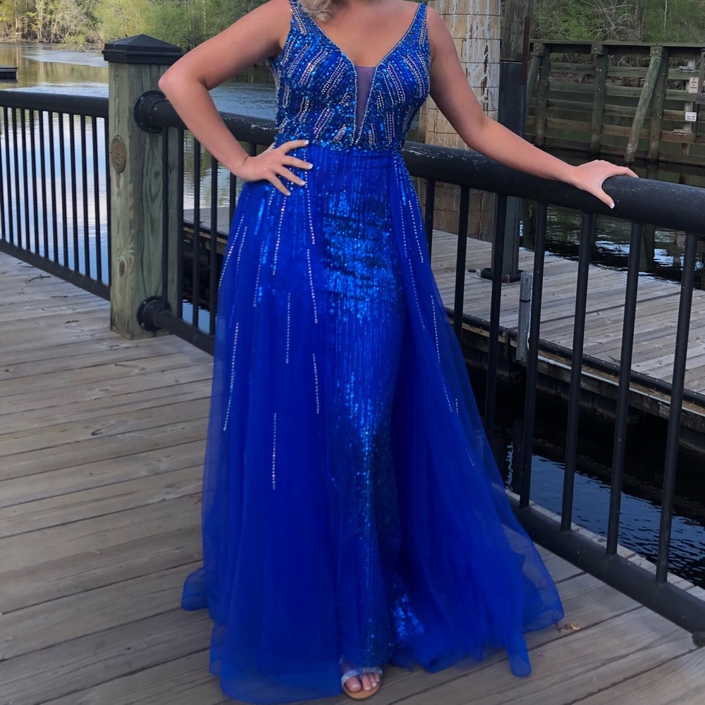 Prom dress